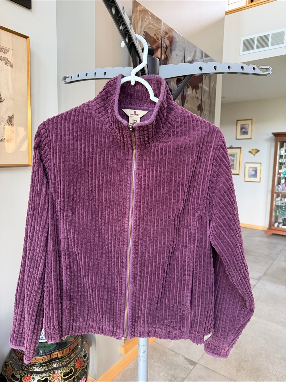 Woolrich 100% Cotton Plush Ribbed Corduroy Zip Jacket in Plum Wineberry Sz M
